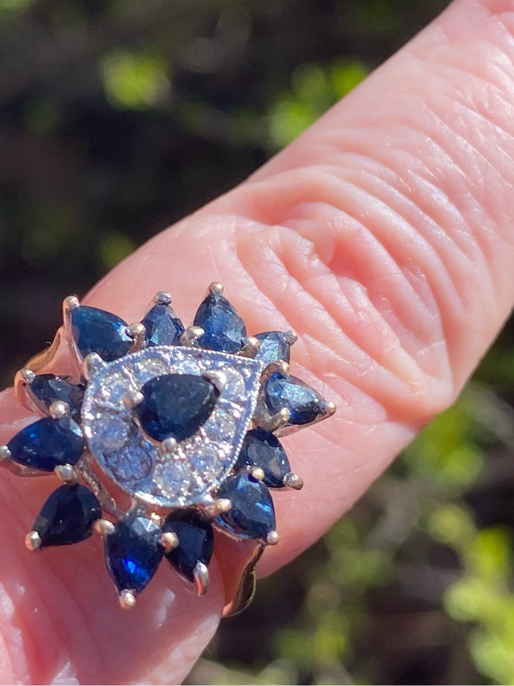 Blue Sapphire Teardrop Cluster Ring - Unbranded